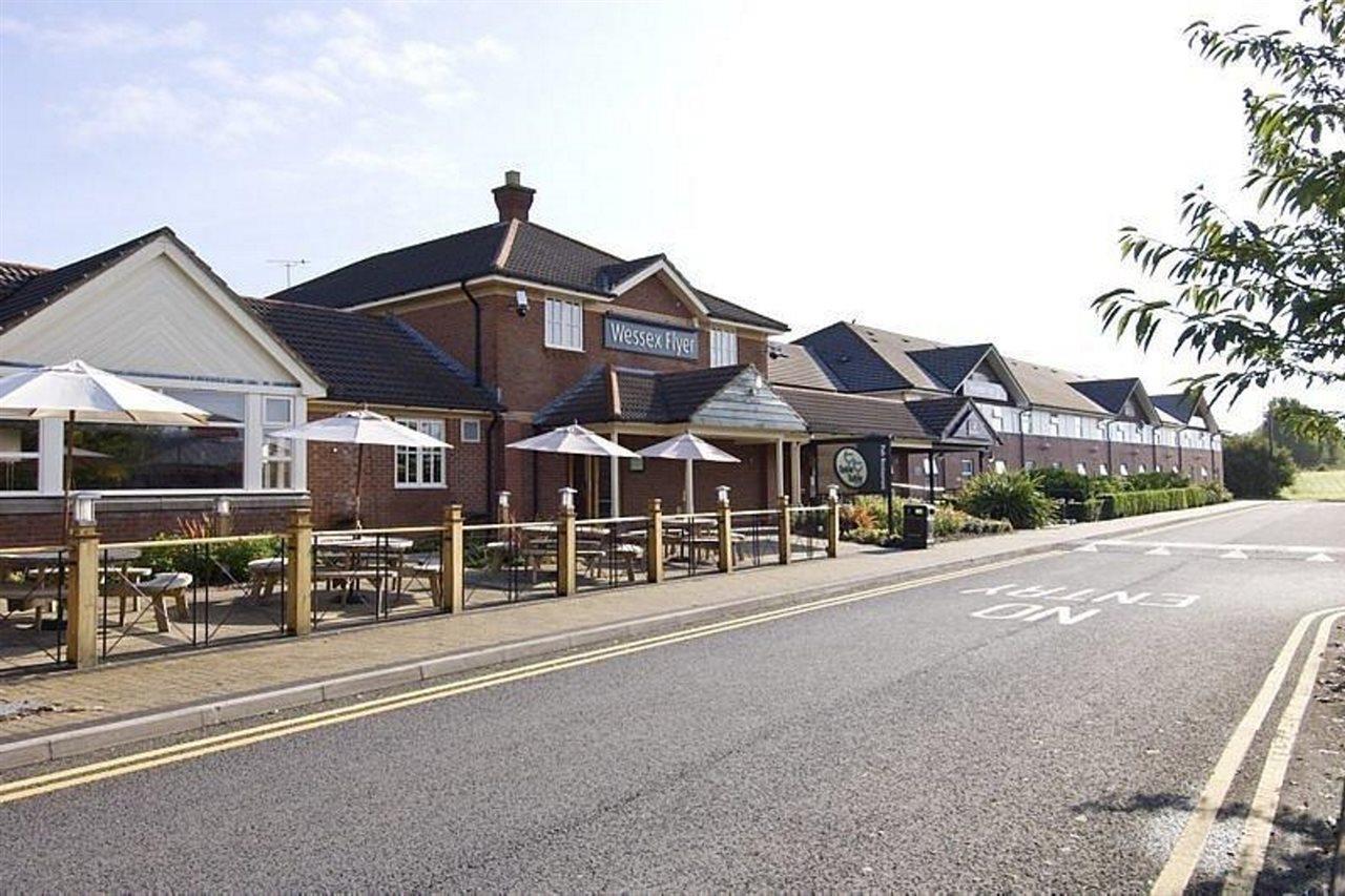 Premier Inn Bristol South المظهر الخارجي الصورة