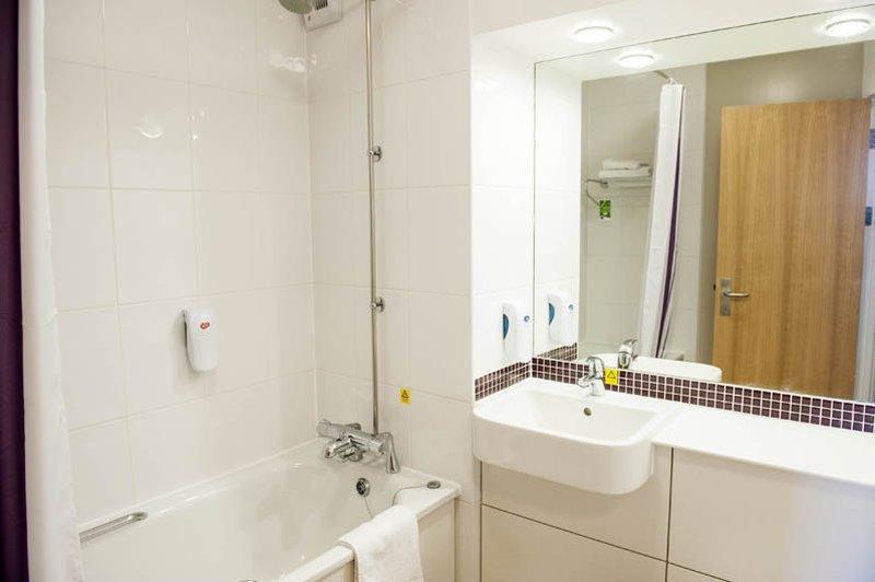 Premier Inn Bristol South المظهر الخارجي الصورة