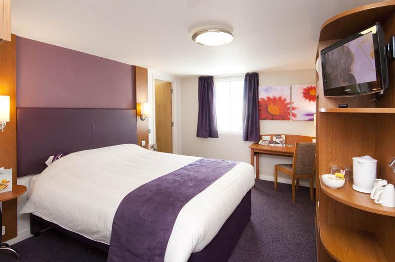 Premier Inn Bristol South المظهر الخارجي الصورة